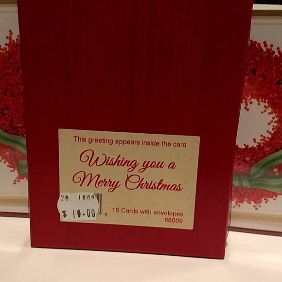 Merry Christmas Holly berry wreath cards - Picture 2 of 2